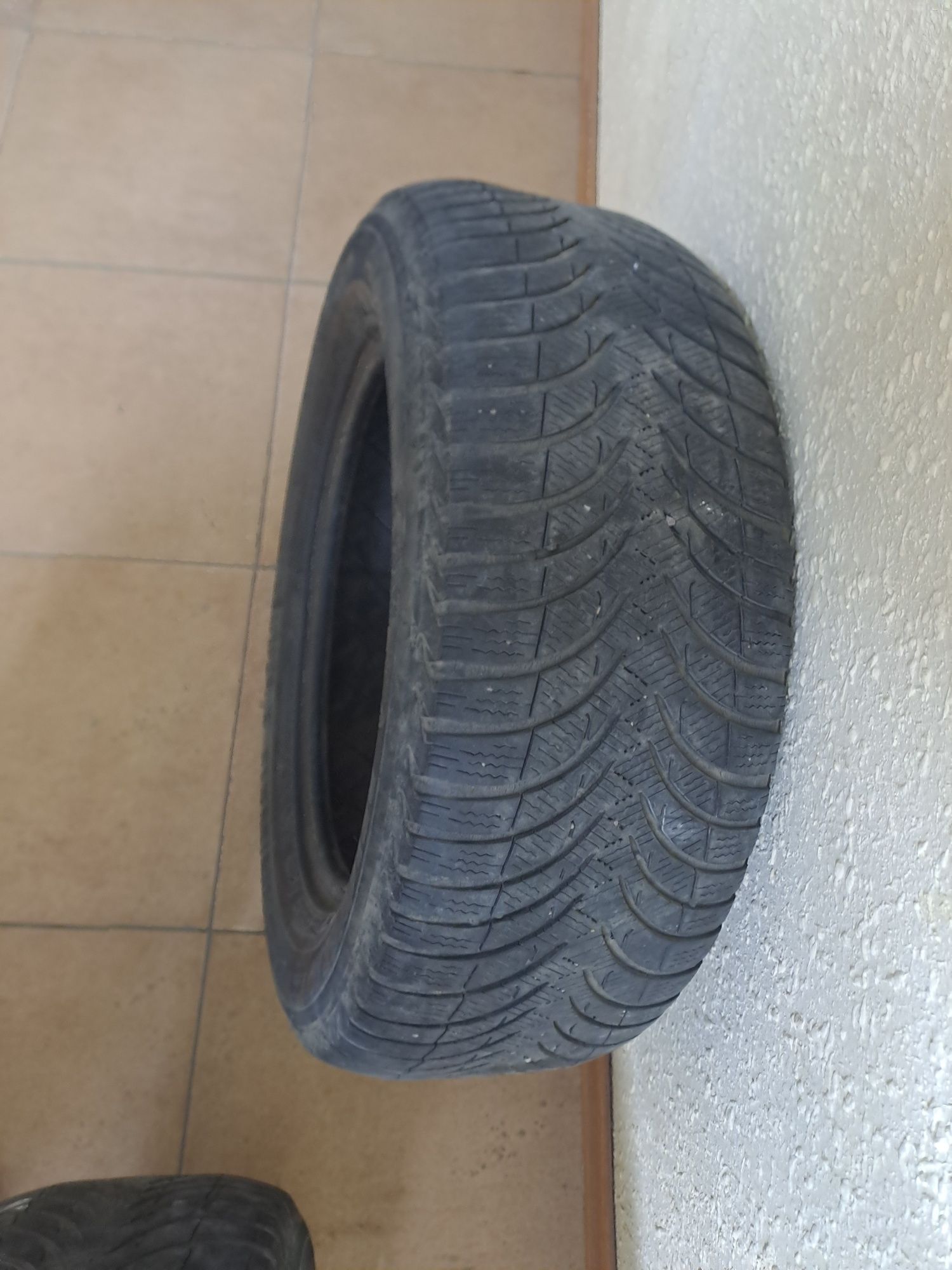 Шины michelin r16