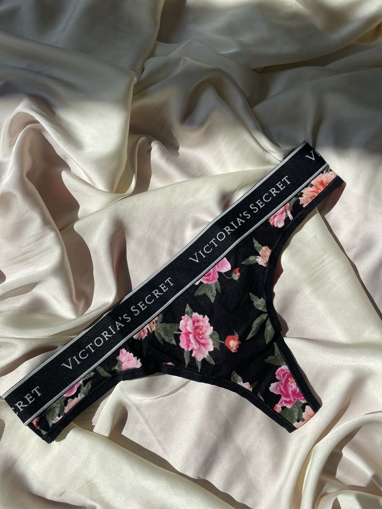 Дамско бельо Victoria’s Secret