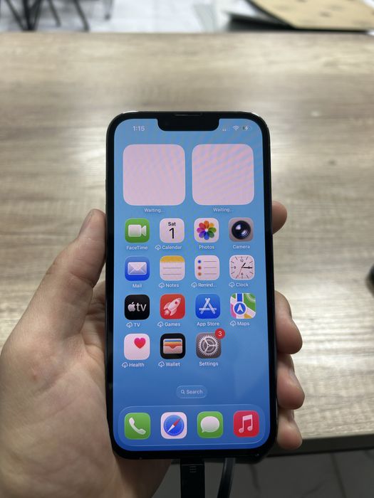 Iphone 13 pro blue