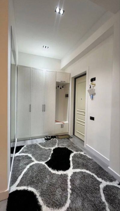 Евро кв ЖК Казахстан  на: Ц-6 2/3/10 82м2 мебель техника