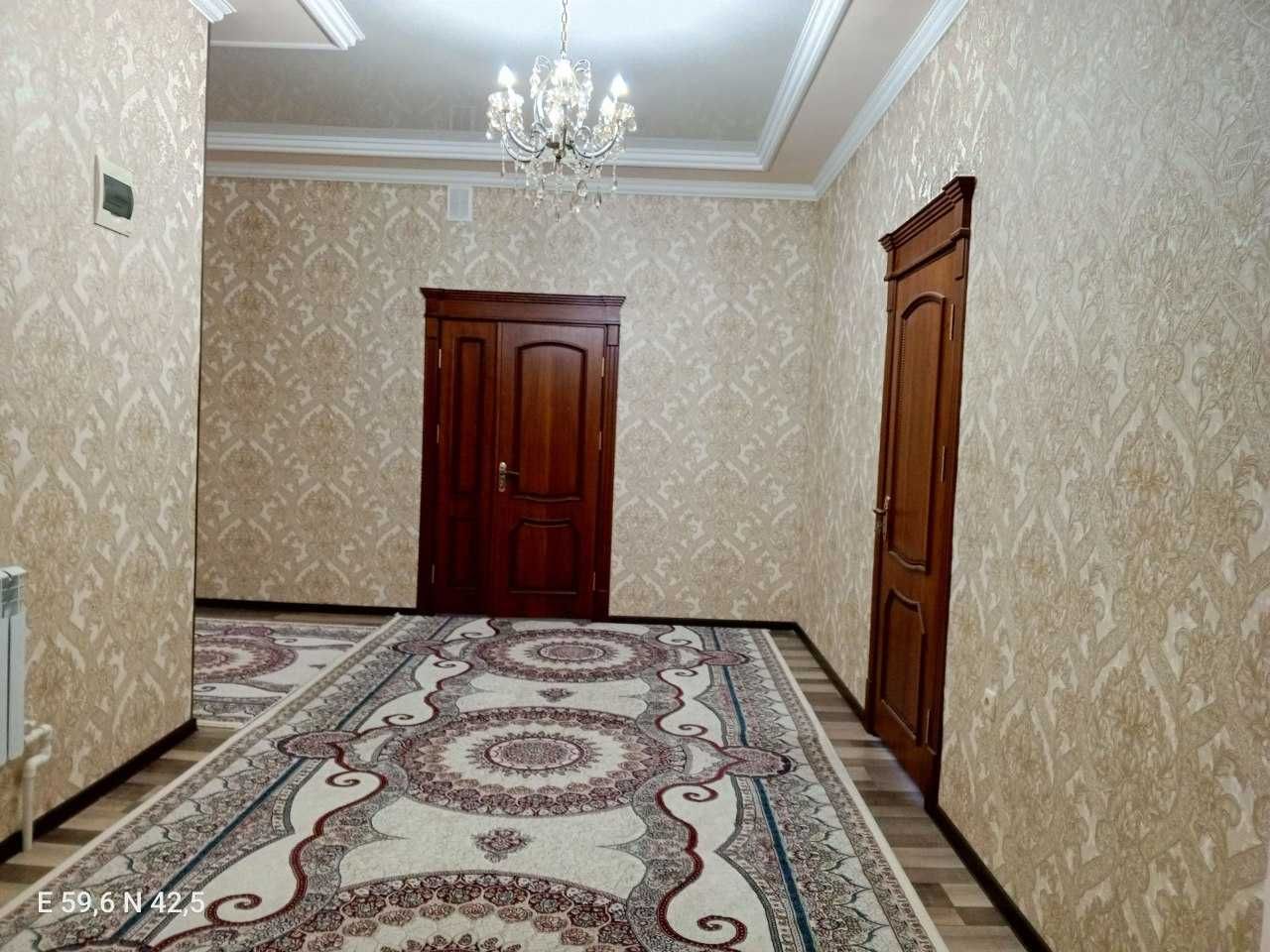 Барлык колайлыкларга ийе жай сатылады