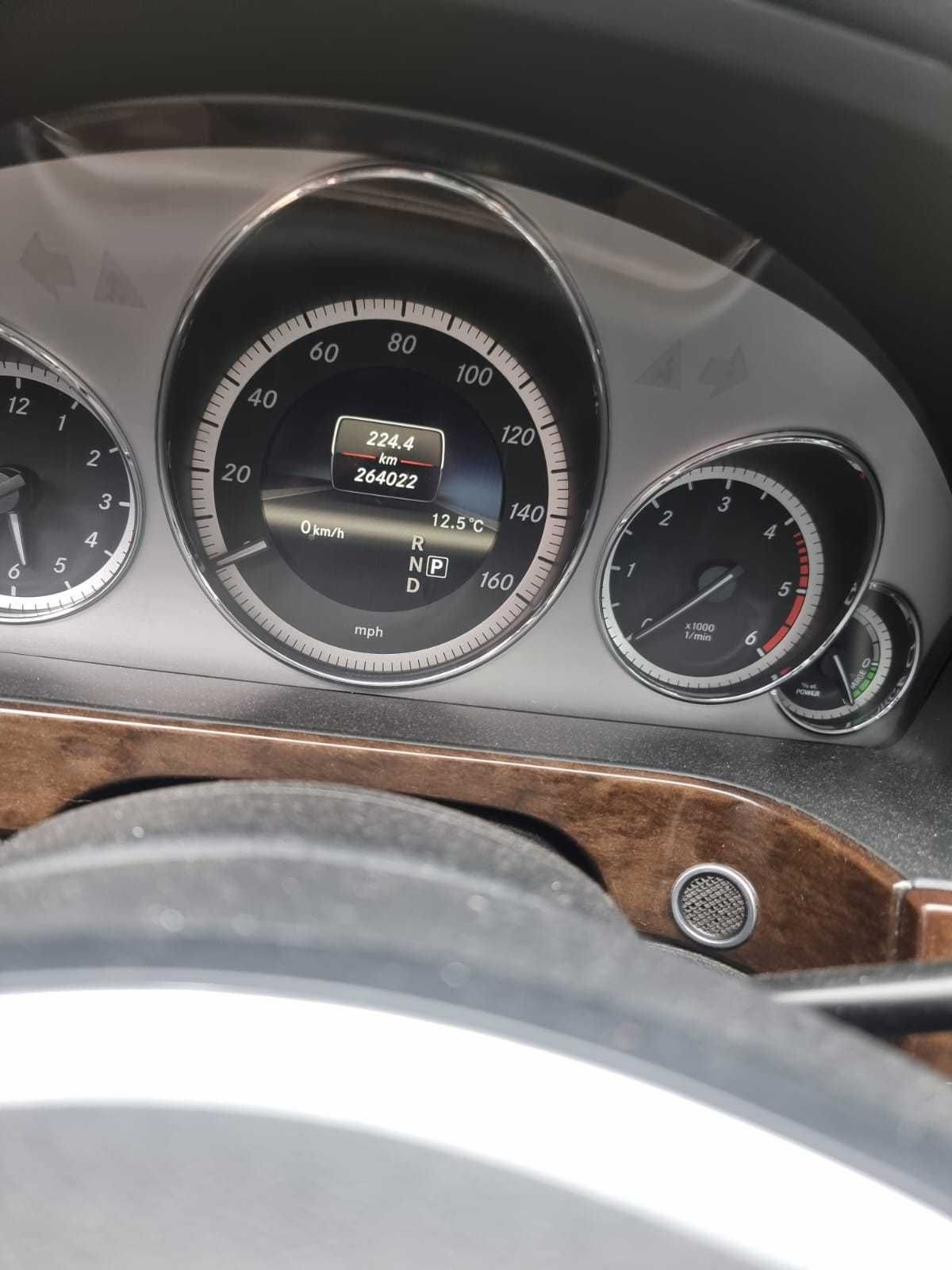 Mercedes-Benz E300 Hybrid W212 – 2013 – 2.2 Diese (bataie la motor)