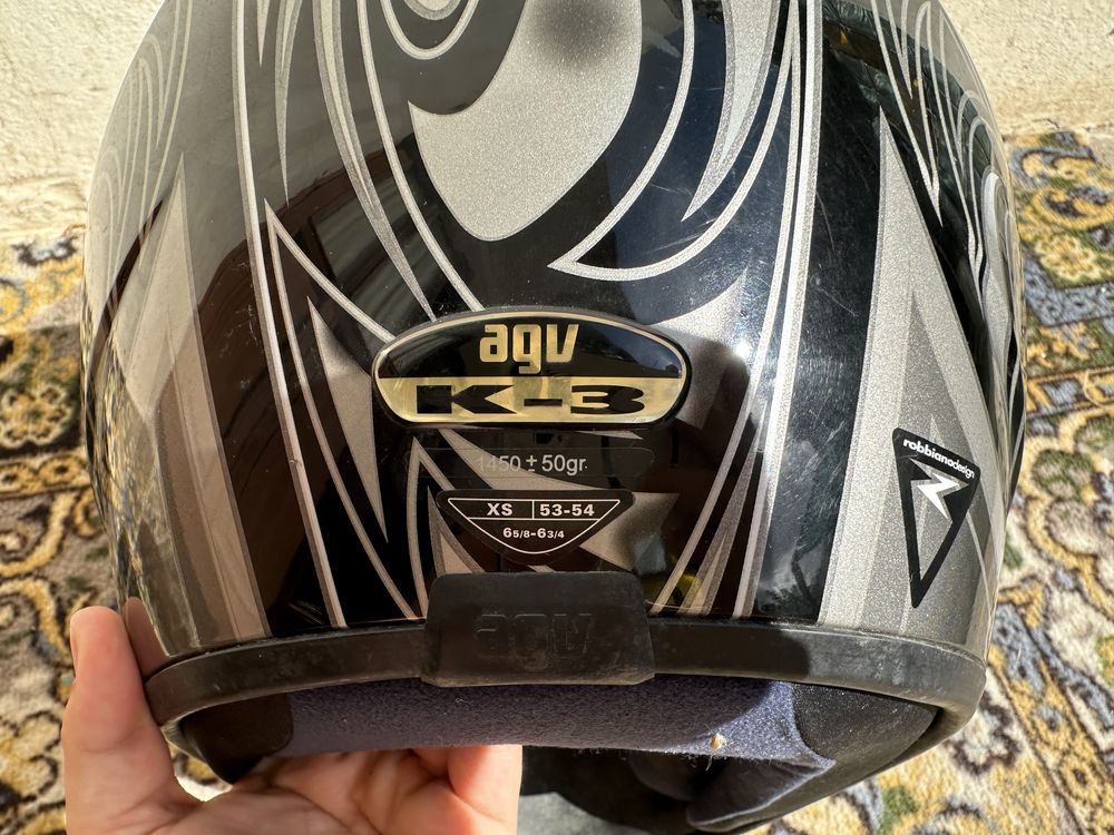 AGV каска размер XS