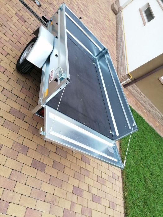 Inchiriere remorca auto 750 kg