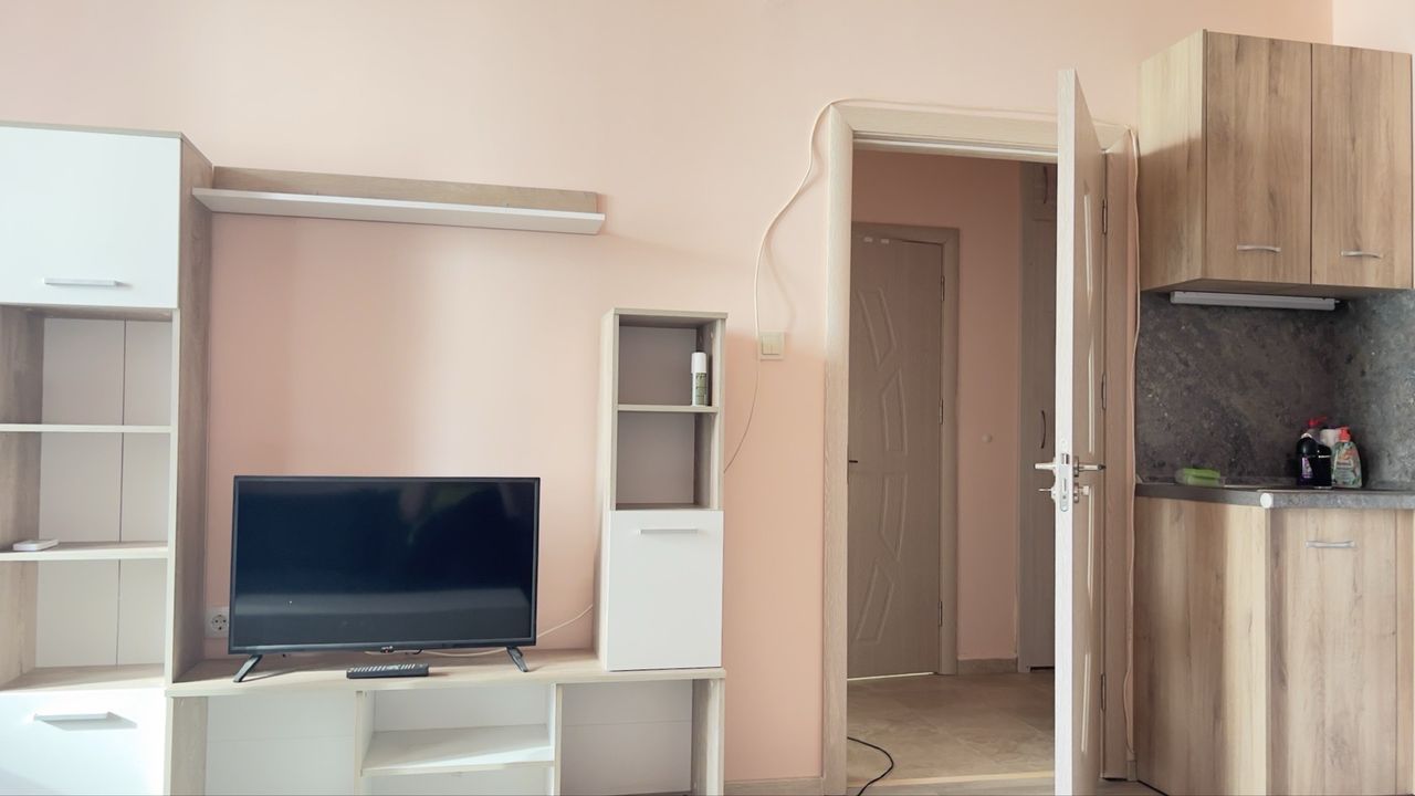Дава се под наем Двустаен апартамент в Пловдив, Кършияка - 54 кв.м за 408 € - Снимка #5