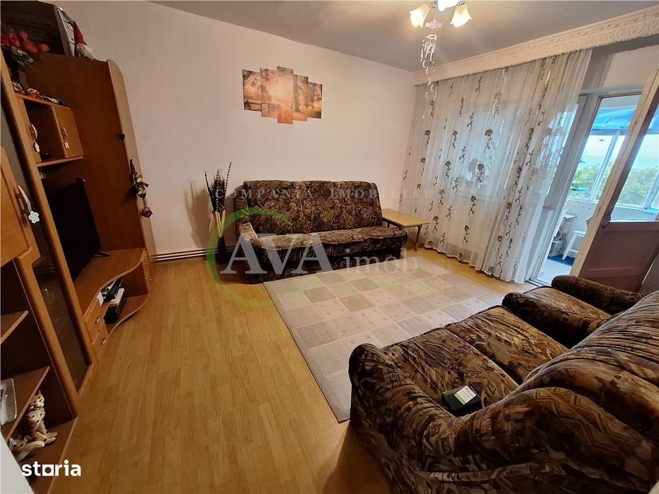 Apartament 3 camere decomandat zona Milcov-Bacau