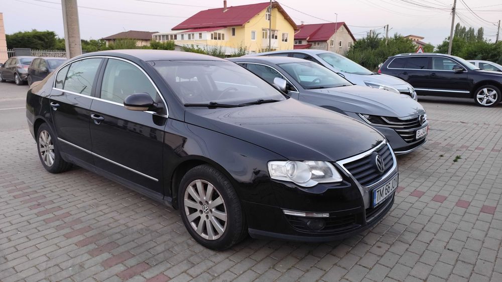 Vând Volkswagen Passat 2.0 TDI Berlina