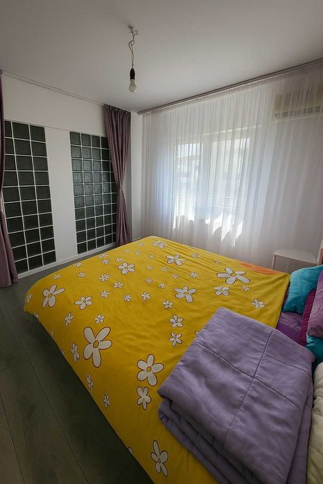 apartement 4 camere cu centrala proprie bloc 1981