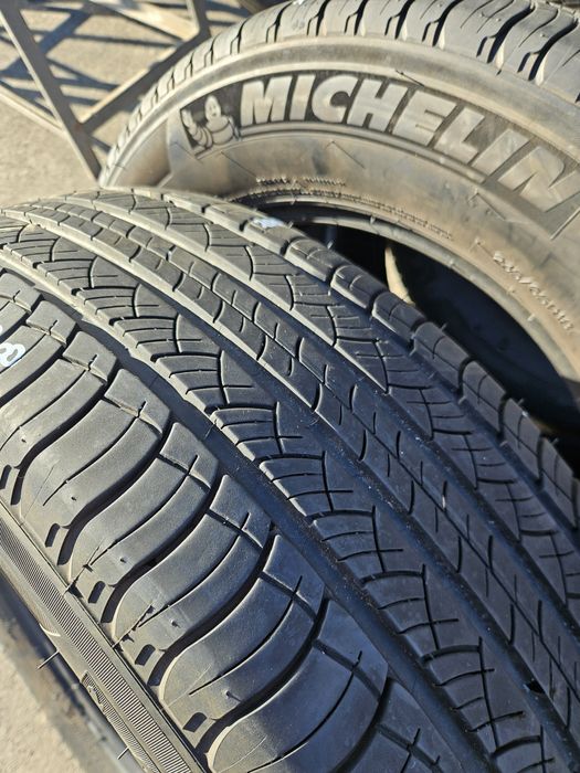 Гуми 4бр 235 65 18 мишелин