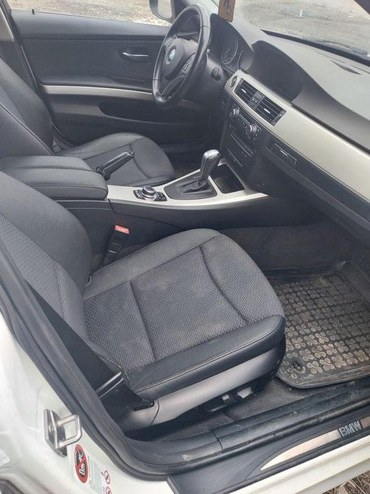 Перфектен Черен ел. кожен салон с мемори  Ляв Волан BMW E91 LCI FACE