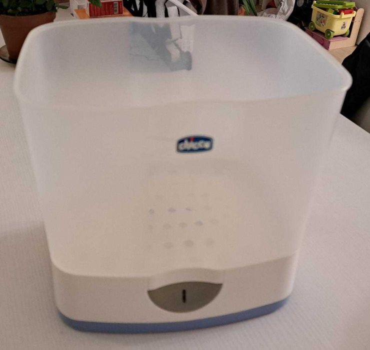 IMPECABIL - aproape Nou, Sterilizator CHICCO cu aburi 3 in 1