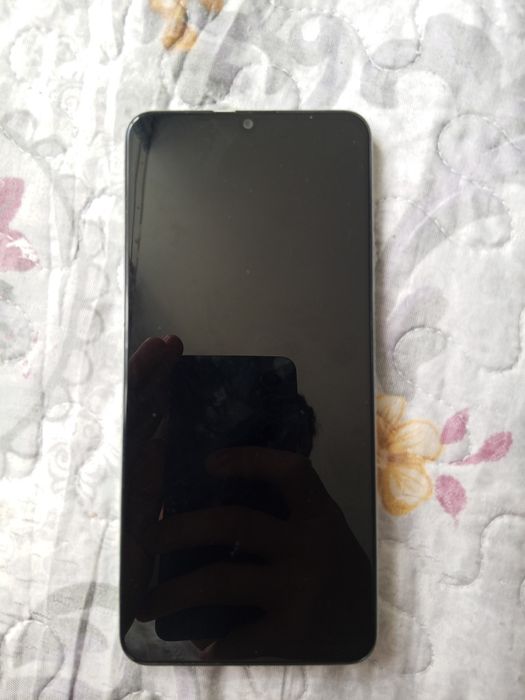 Realme not 60x Размеры: 76.67 x 167.26 x 7.84 мм Вес: 187 г SoC: Uniso