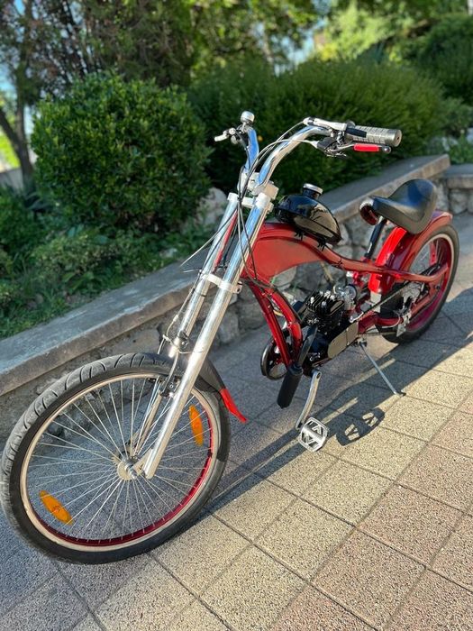 Vând bicicleta cu motor