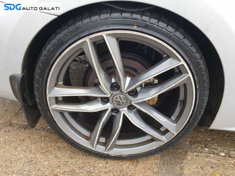 Janta Roata Aliaj cu Anvelopa Noua 2020 225 35 19 R19 5x112 VW Jetta 4 2011 - 2018 Cod sdgb28