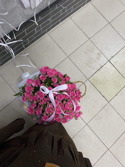 Цветы продаю срочно