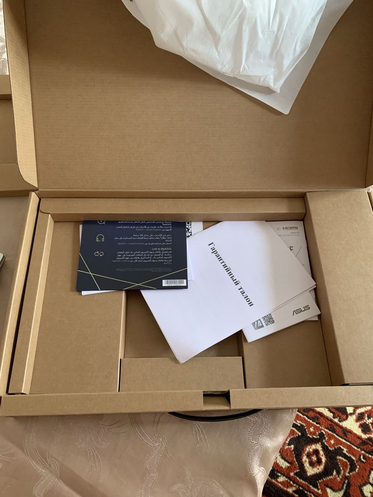 Asus VivoBook Core i5 8/512