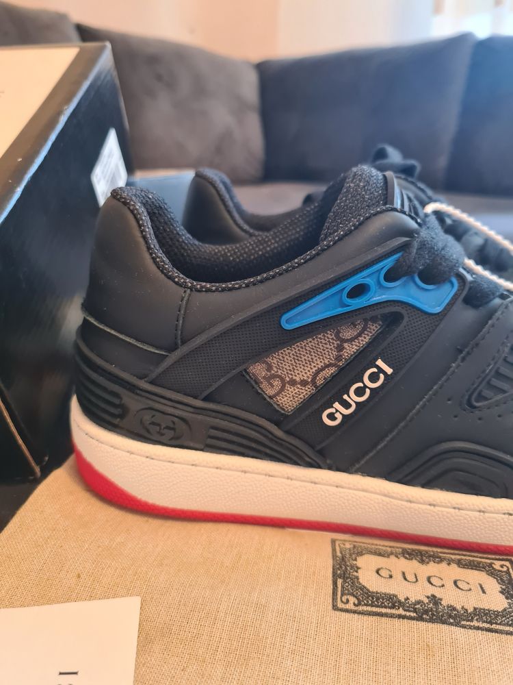 Adidasi tenesi G- size 39/piele naturala/video(Chanel,Dior)
