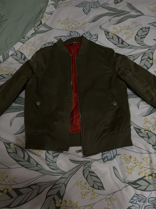 Бомбер хорошего качества