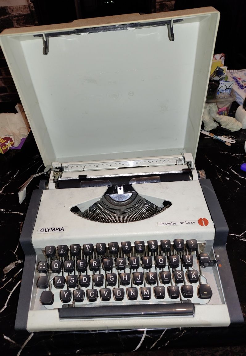 Mașină de scris Olympia