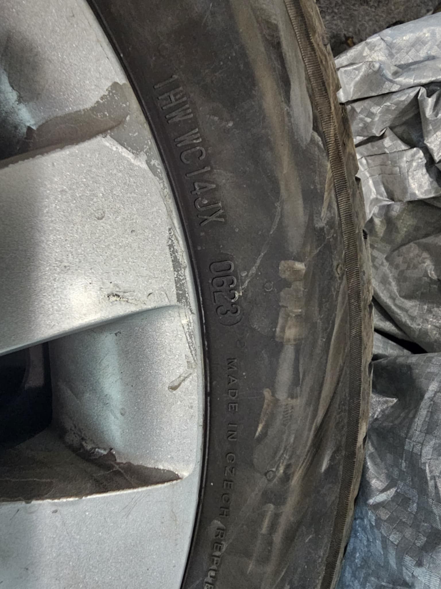Goodrich летни гуми с джанти 205/55/16 + bmw тас