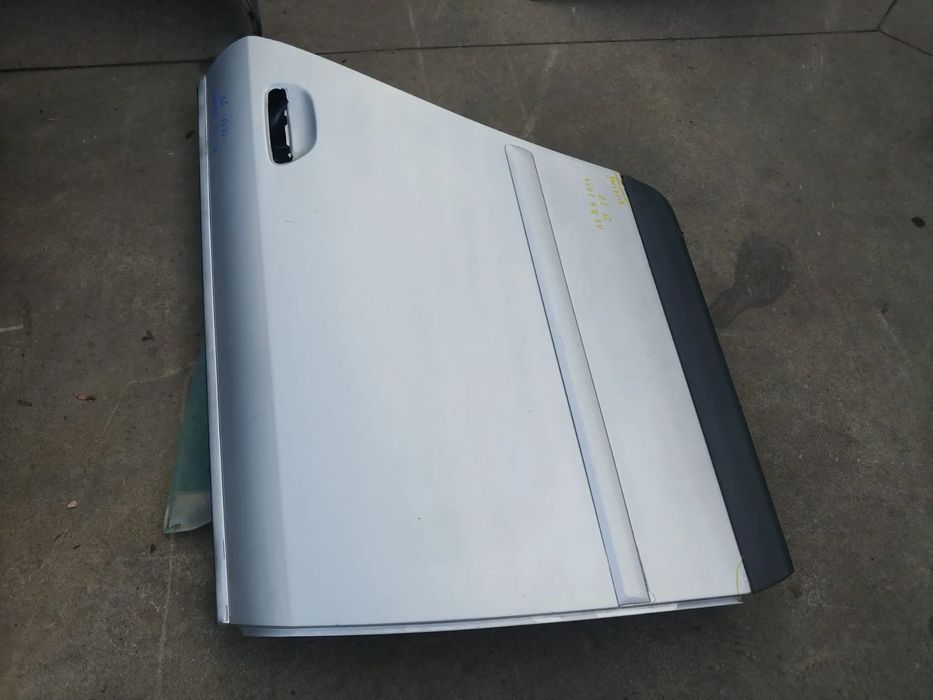 usa portiera stanga spate audi a4 b6 8e limuzina