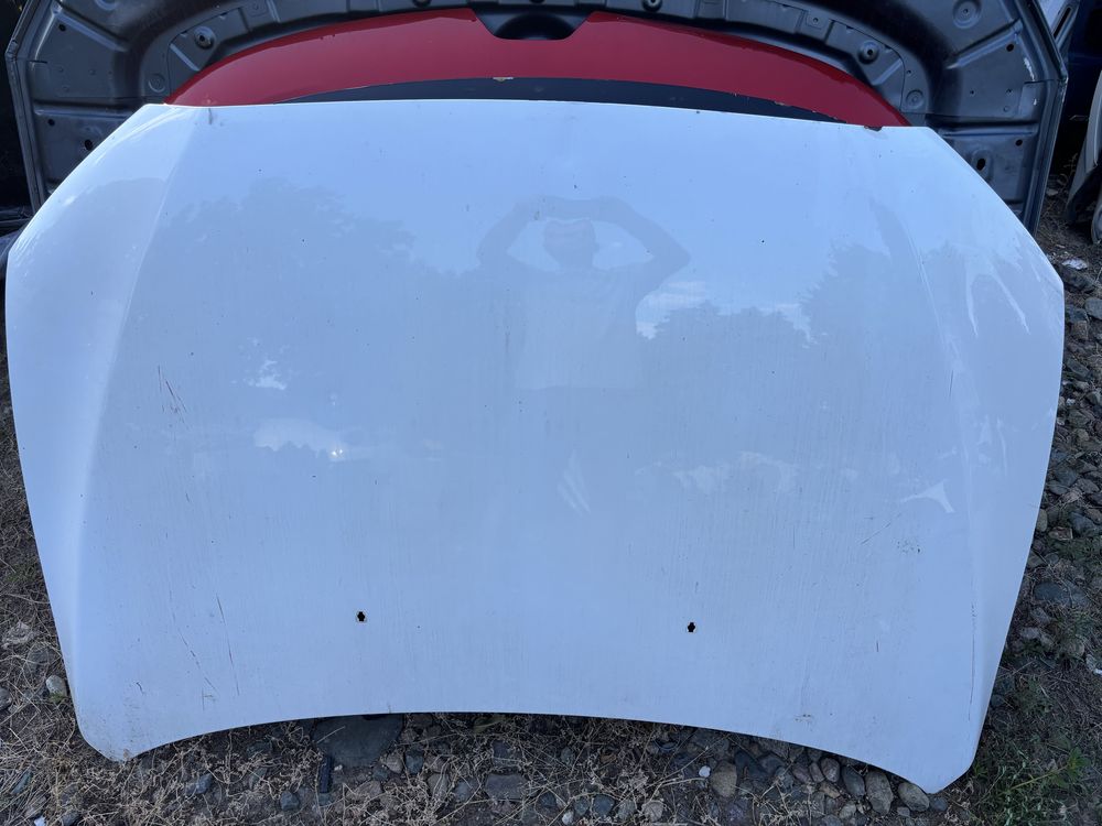 Капак Mitsubishi Lancer