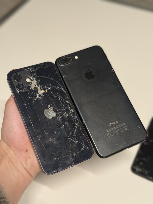 Lot Telefoane Apple Piese