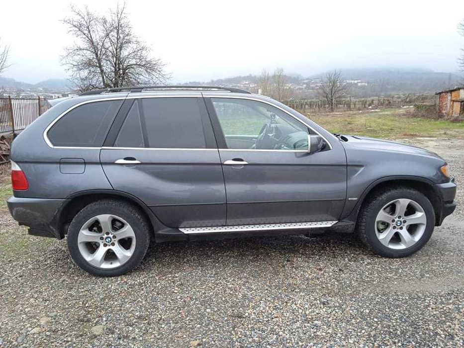 Джип BMW X5  2003г.