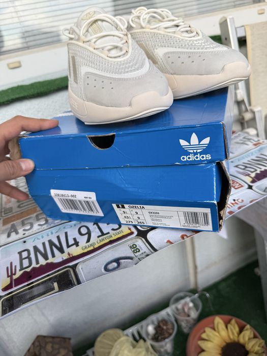 Adidas Originals Ozelia, чисто нови, 43 1/3
