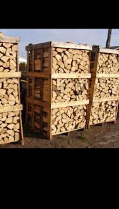 Vand lemne de foc esente tari mai multe detali  in privat