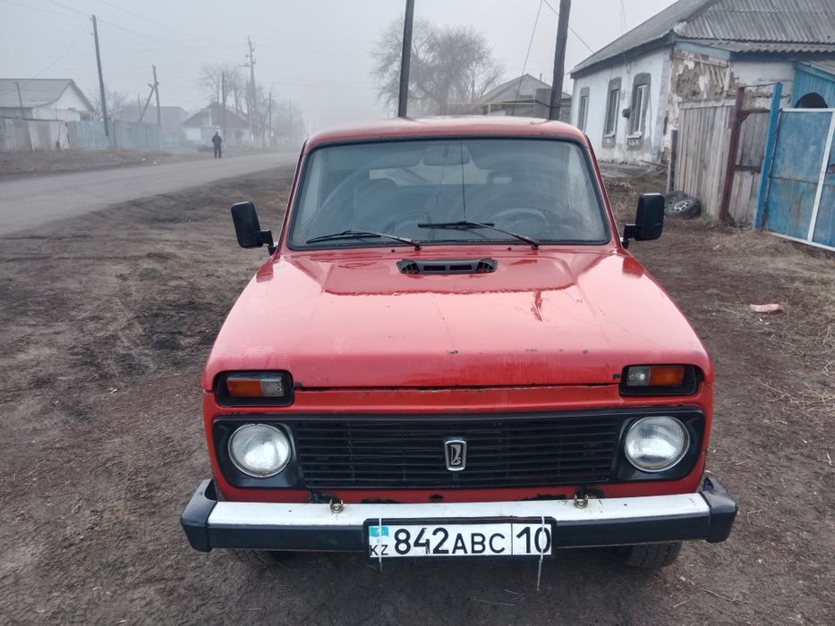 Срочно продам ваз-2121 год выпуска 1993 год состояние хорошее