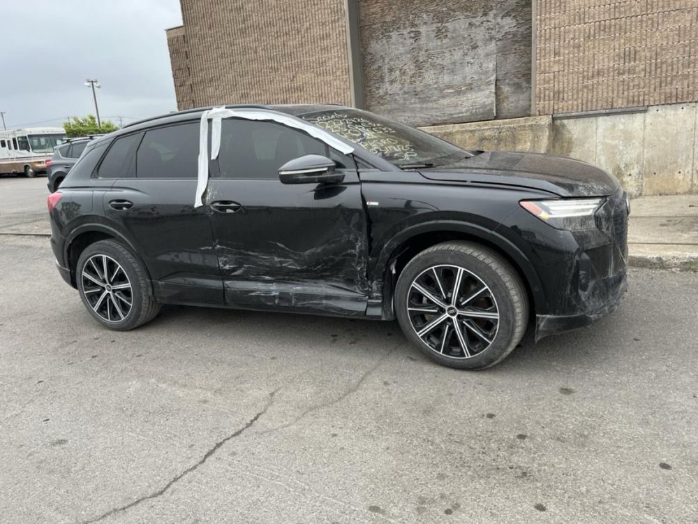 Audi Q4 E-Tron * S Line * 50 Quattro