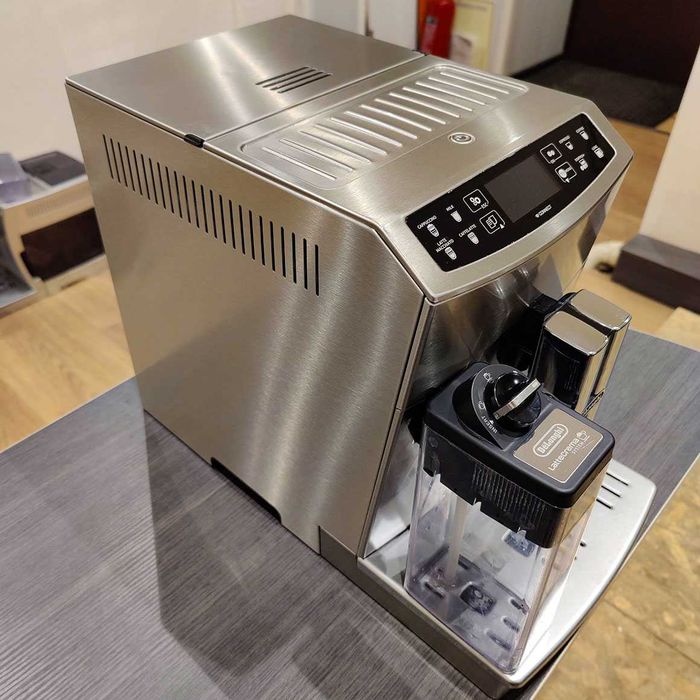 Кафе машина Delonghi PrimaDonna S Evo