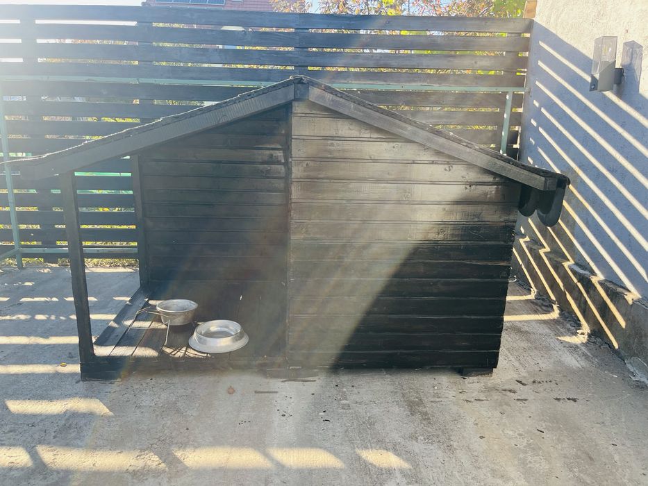 Cusca animale/ caine din lemn wenge superba