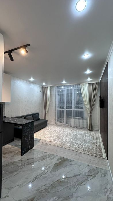 сдам 1 комнату квартиру студию