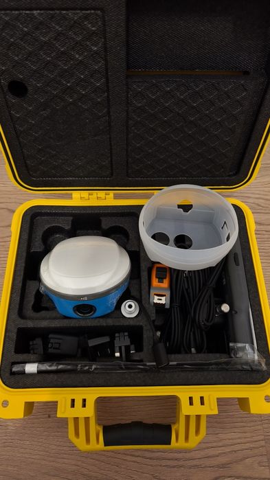 Gintec G40 Pro 2 camere AR, SingularXYZ Hi-Target South Leica AlphaGeo