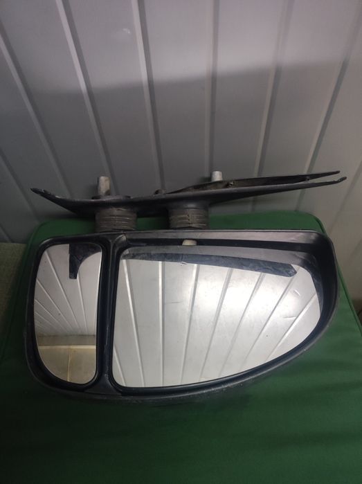 Oglinda Dreapta Dubă Ford