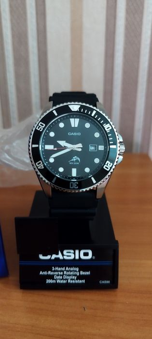 Casio MDV-106 Duro