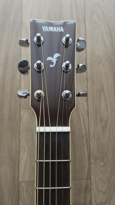 Chitara acustica Yamaha FG830