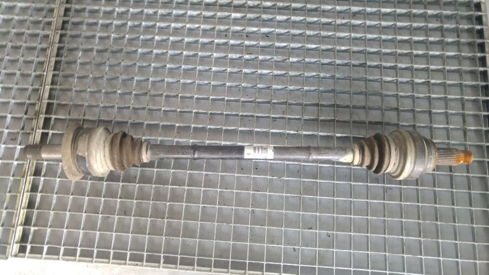 planetara dreapta spate 2.0 d bmw seria 5 f11 525 4x4 7614290a