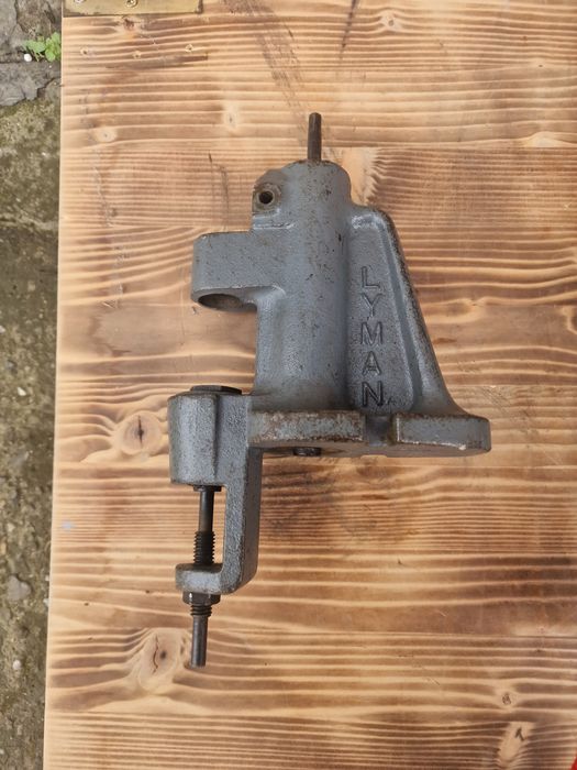 Prese cartuse glont Lyman, Pacific