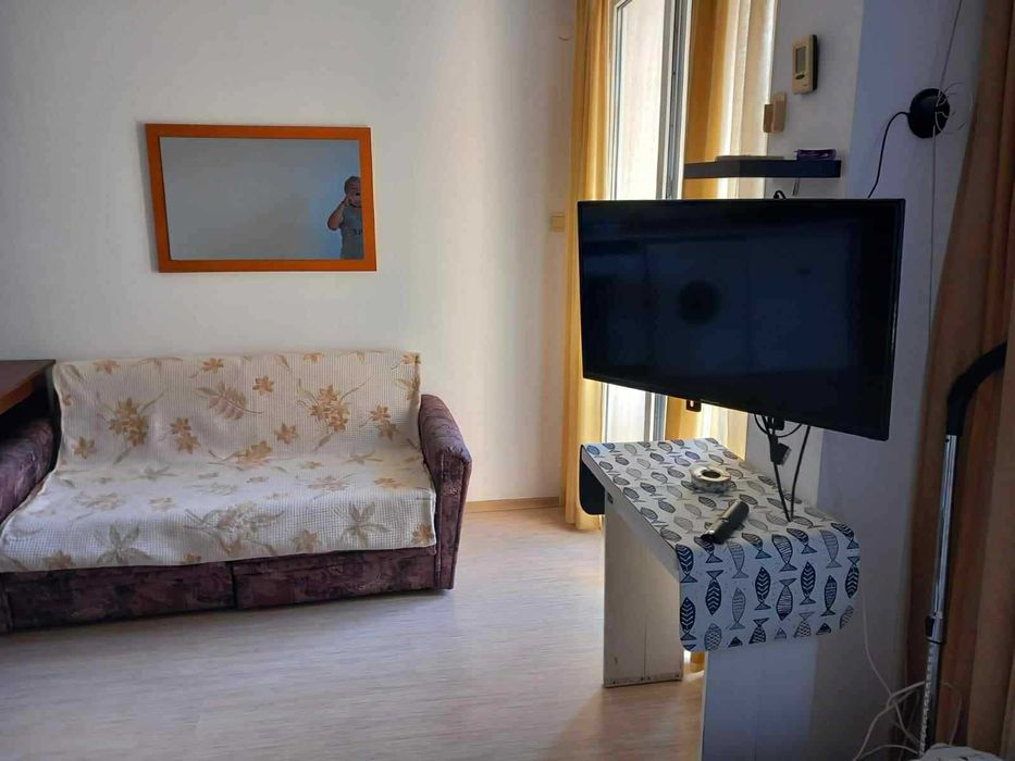 Студио за продажба в Топ центъра на град Обзор!