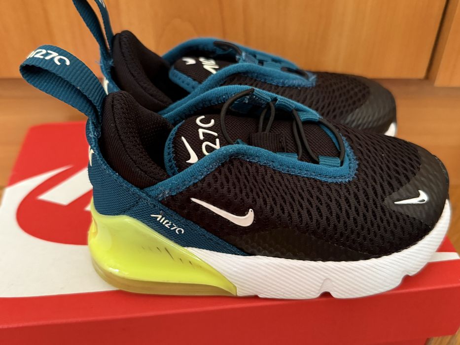 Детски обувки Nike 270