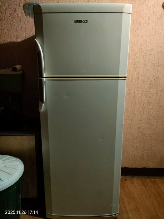 Beko холодильник