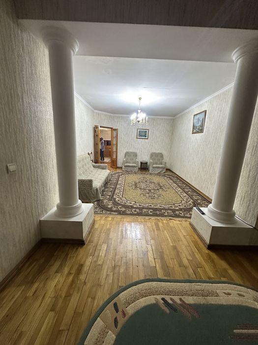 Аренда евро  Минор Метро 6та йигитга 6та кизга оилага