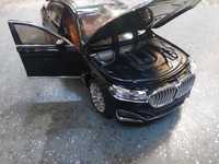 Macheta metal BMW scara 1.24