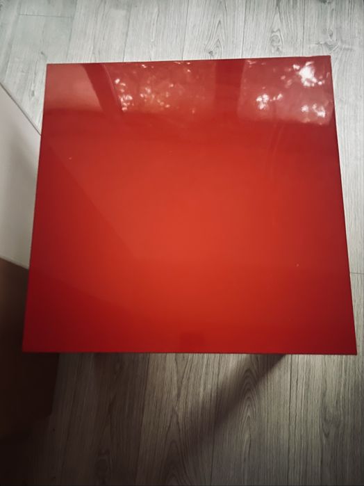 Măsuță/Noptieră IKEA(2 articole-2 măsuțe identice)