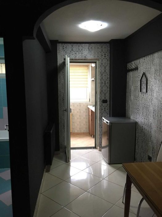 Apartament 1 camera, zona linistita, mobilat, disponibil 16 octombrie