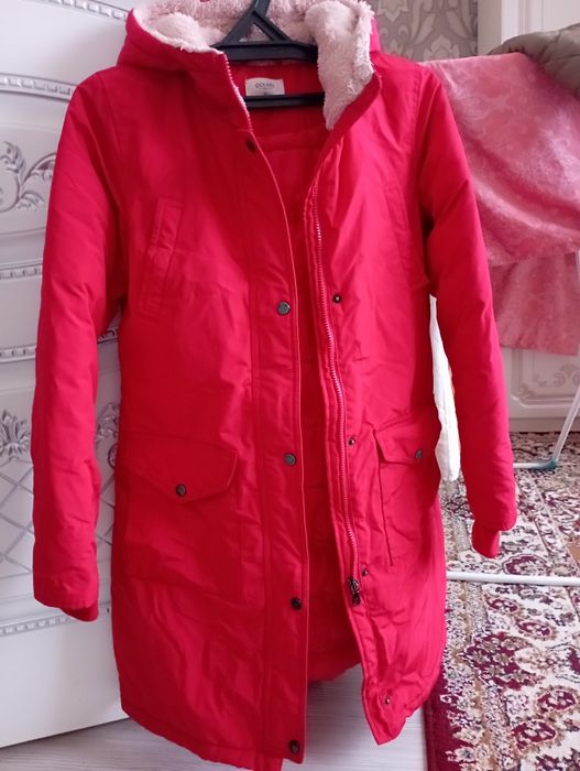 Куртка зимняя,теплая