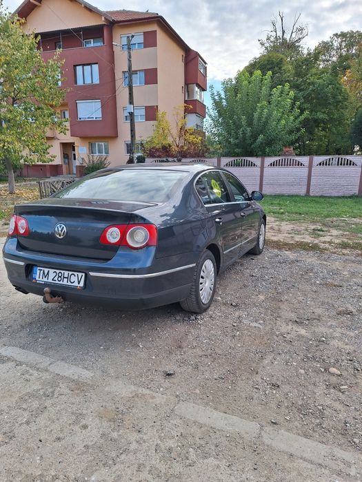 Vând Pasat B6 motor 2.0
